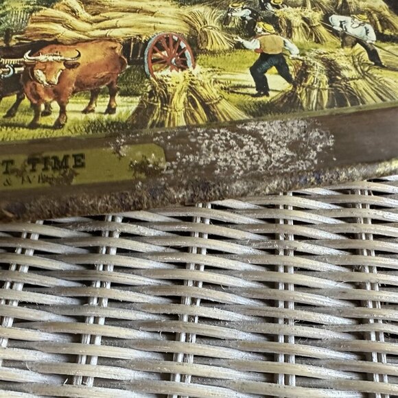 VINTAGE CURRIER & IVES HARVEST TIME METAL SERVING TRAY - Picture 7 of 8